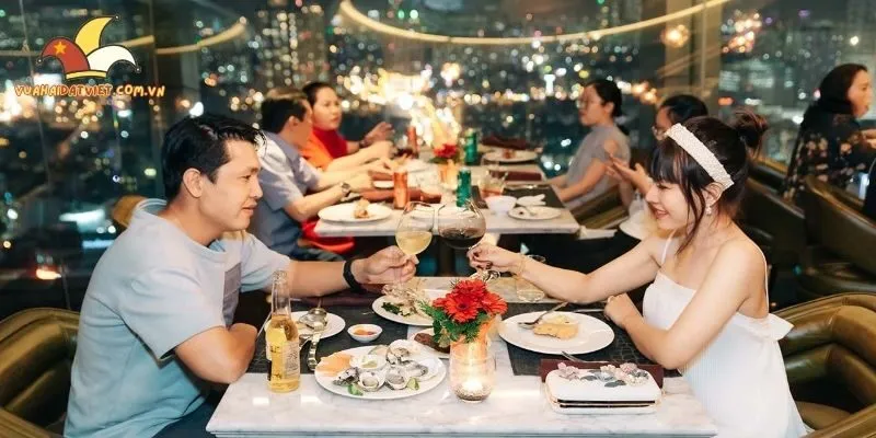 Bí quyết để viết review quán ăn theo phong cách hài hước "triệu view"